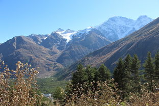 泰山山顶住宿多少钱一晚？  泰山顶上有住宿的地方吗？